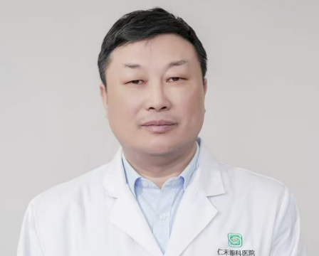 卞小刚